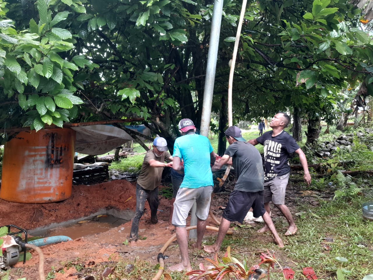 Pembangunan sumur bor RT.001-RW.02